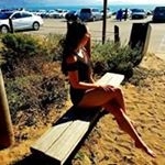 Profile Picture of Jean Mun (@jeanieonthemoon) on Instagram