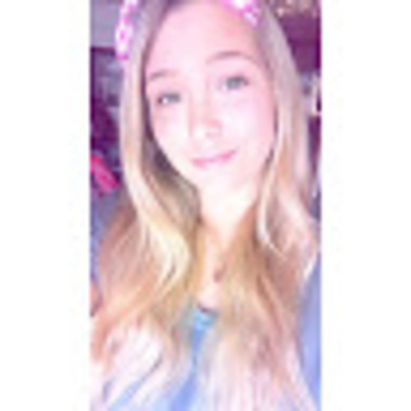 Krissa Meroney - Poshmark Profile Picture of Krissa Meroney (@kmeroney569) on Poshmark