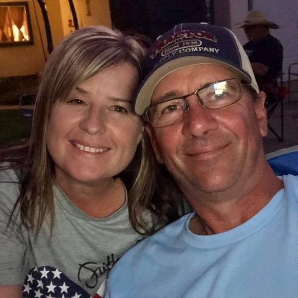 Profile Picture of Denlinger Karey (@kareydenlinger) on Poshmark