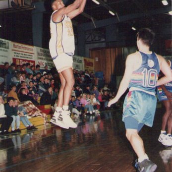 Profile Picture of Wayne Howell (@howl12) on Twitter