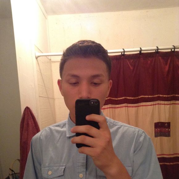 Profile Picture of Angel Recendez (@recendeza14) on Poshmark