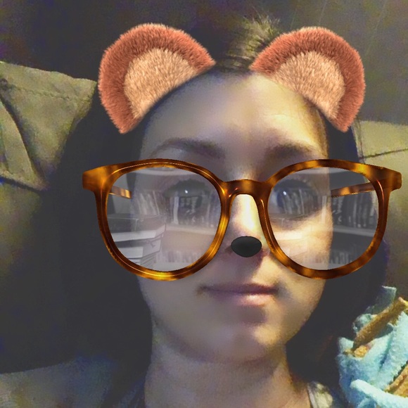 Ali Piela - Poshmark Profile Picture of Ali Piela (@alipiela) on Poshmark