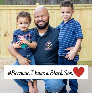 Profile Picture of Michael Bussie (@MichaelLBussie) on Facebook