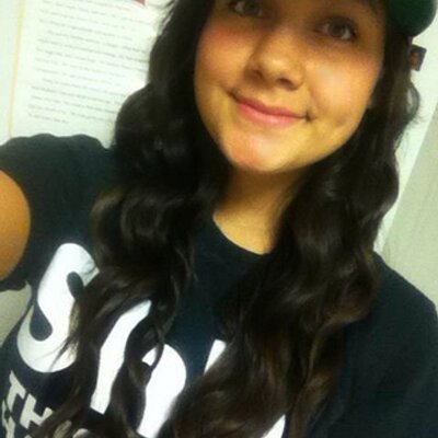 Profile Picture of Cassandra Farias (@_xoxoCassandra_) on Twitter