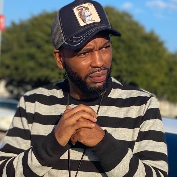 Profile Picture of Marcus Kemp (@kempnodayzoff) on Poshmark