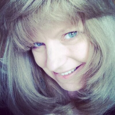 Profile Picture of Tracy Rolles (@TracyRolles) on Twitter