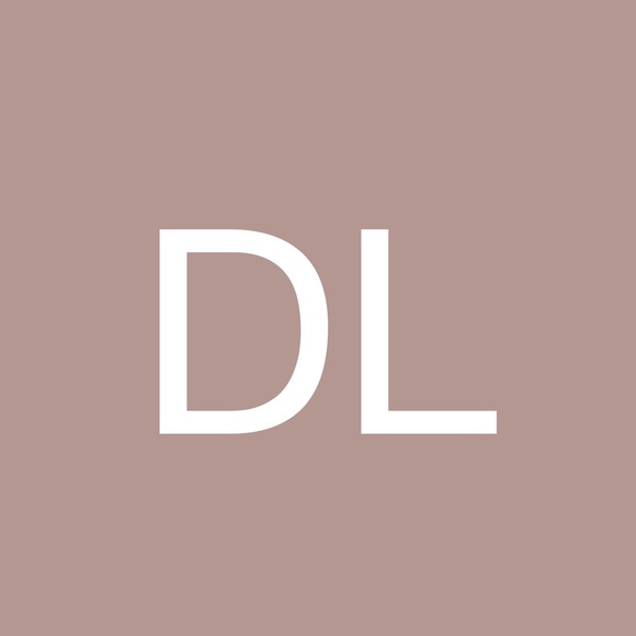 Profile Picture of Danny Lin (@407102415) on Poshmark