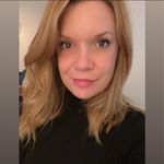 Profile Picture of Barbara Carlton (@beeheartsyou) on Instagram