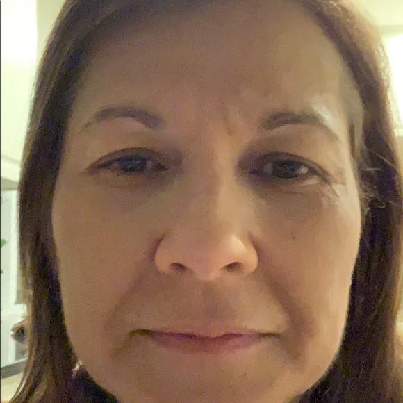 Profile Picture of Maria Padron (@mischichitos3) on Poshmark