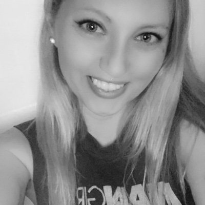 Profile Picture of Amanda Counts (@AmandaCounts10) on Twitter