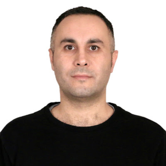 Profile Picture of Hassan Karimi (@hasankarimi65) on Poshmark