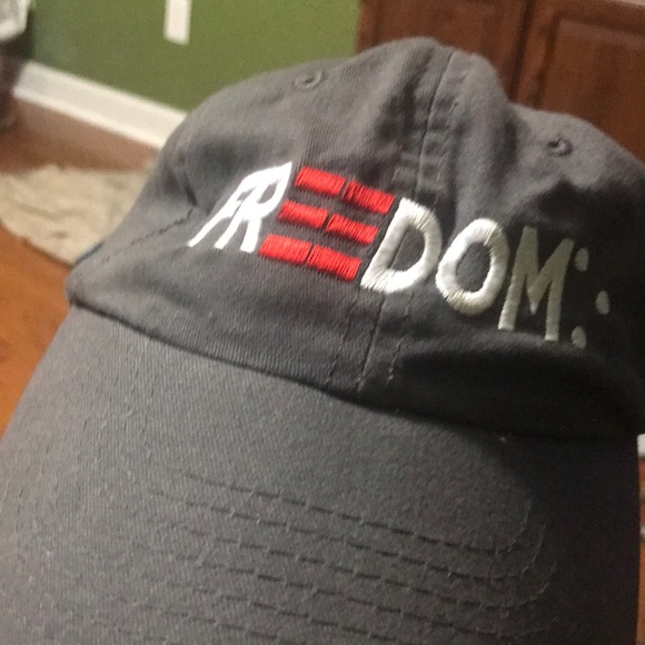 Brady Netherton - Poshmark Profile Picture of Brady Netherton (@harttiger23) on Poshmark