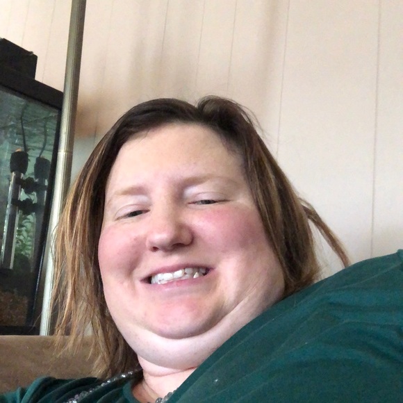 Profile Picture of Donna Scruggs (@donnawscruggs) on Poshmark