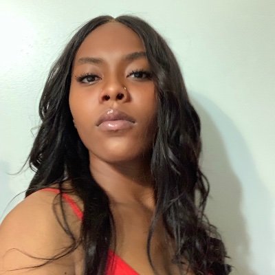 Profile Picture of Kacha' (@kachajerae) on Twitter