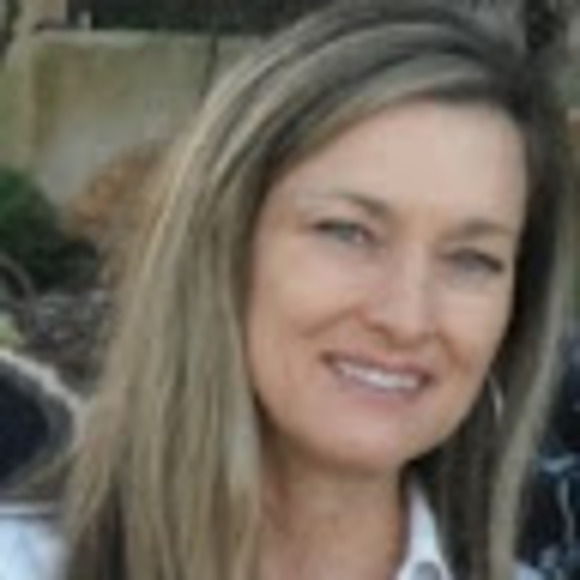 Profile Picture of Kim Rector (@kimrector985) on Poshmark