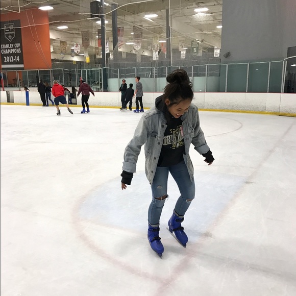 Profile Picture of Rebecca Sitorus (@becccas) on Poshmark