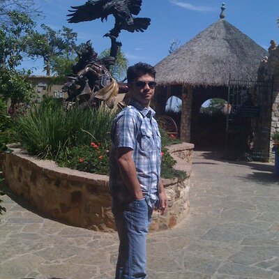 Profile Picture of Dan Mehaffey (@danhappens) on Twitter