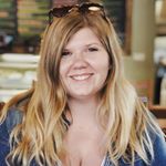 Profile Picture of Richelle Holnick (@richelle_holnick) on Instagram