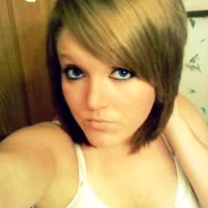 Profile Picture of Darci Winkler (@basketballgirl11) on Myspace