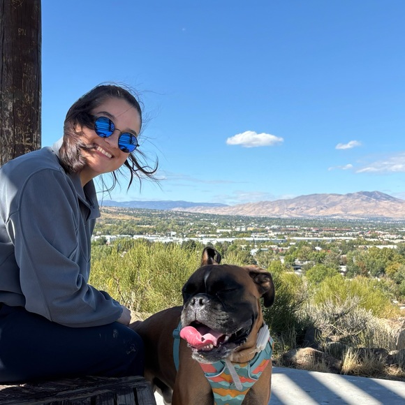 Profile Picture of Cassandra Ramos (@casssandraaa_) on Poshmark