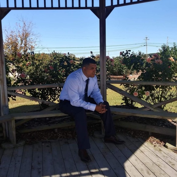 Profile Picture of Neftalí Ocasio (@nefty2012) on Poshmark
