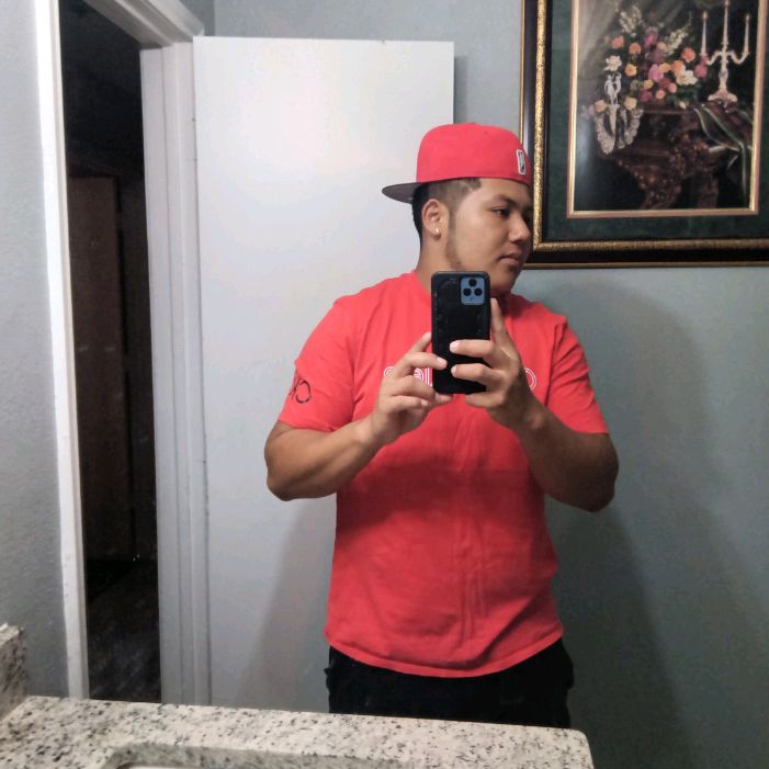 carlosperaza93 - Tiktok Profile Picture of carlosperaza93 (@carlosperaza93) on Tiktok