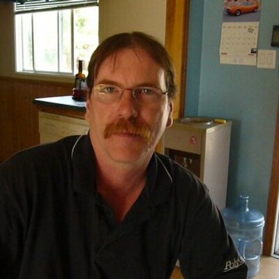 Profile Picture of Dan Wiser (@hellow40) on Twitter