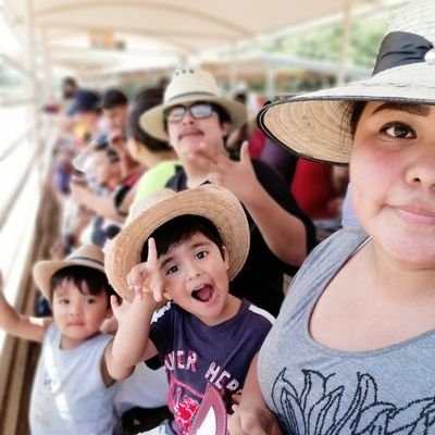 Profile Picture of Arely Ayala ♡ (@ArelyMine) on Twitter