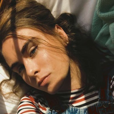 Profile Picture of Isabelle Booth (@isabellegbooth) on Twitter