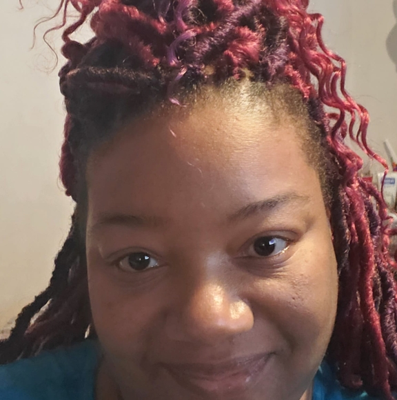 Profile Picture of Delores Clanton (@deloresclanton) on Poshmark