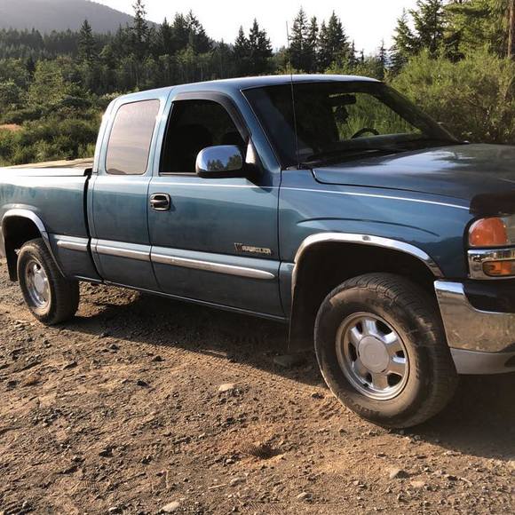 Profile Picture of Nathan Hauser (@nathanhauser) on Poshmark