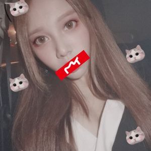Profile Picture of Carol Yong (@CarolYong9) on Twitter