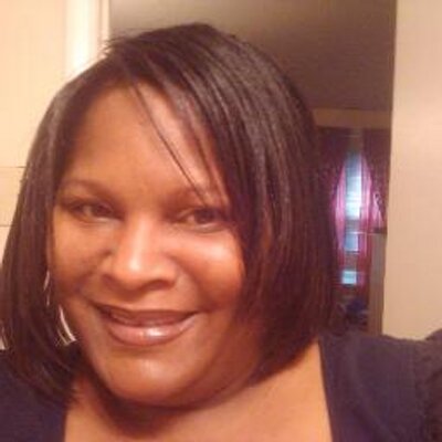 Profile Picture of Camille Denise Simms (@maskmustgo) on Twitter
