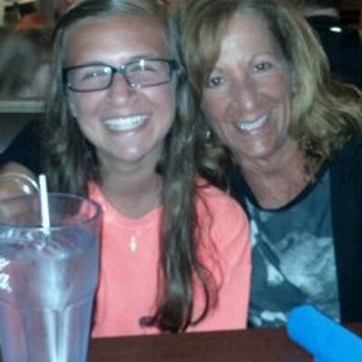Profile Picture of Janet Malcolm (@malcolm_janet) on Twitter