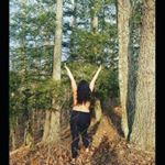 Profile Picture of Elizabeth Stapleton (@dizzy_lizzy93) on Instagram