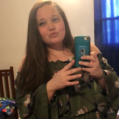 Profile Picture of Cherish✨ (@cgoff95) on Twitter