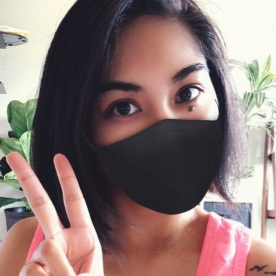 Profile Picture of Michelle De Castro (@michelle__ann) on Twitter