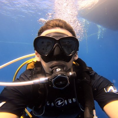 Profile Picture of Andrew Simpkins (@scuba_simp) on Twitter