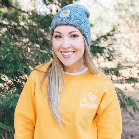 Profile Picture of Hannah Yakubik (@cuppycake_xo) on Poshmark