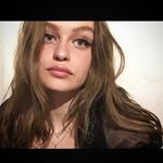 Profile Picture of Louise Benoit (@loo.bnt) on Instagram