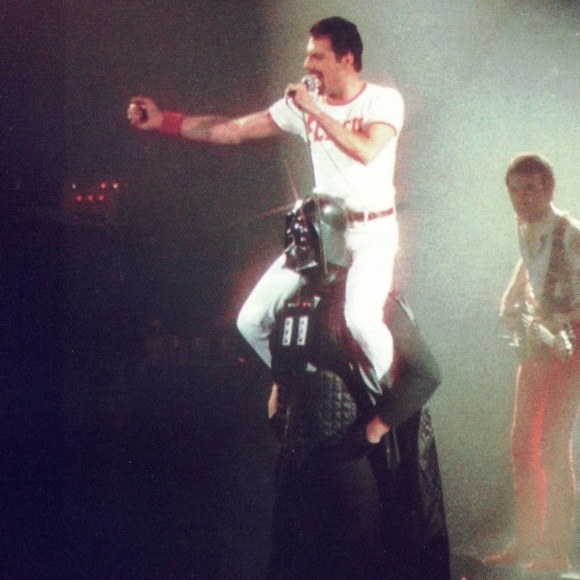 Profile Picture of Geoffrey Barassi (@barassitastic) on Poshmark