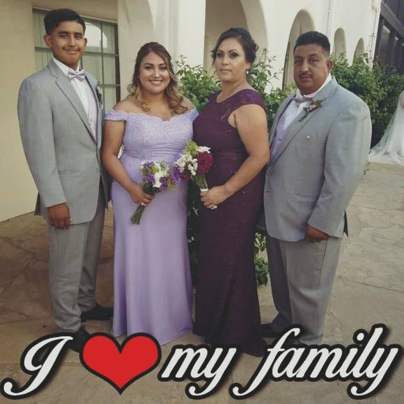 Profile Picture of Mari Enriquez (@mari8a) on Poshmark