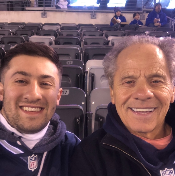 Profile Picture of Andrew Cucolo (@andrew5154) on Poshmark