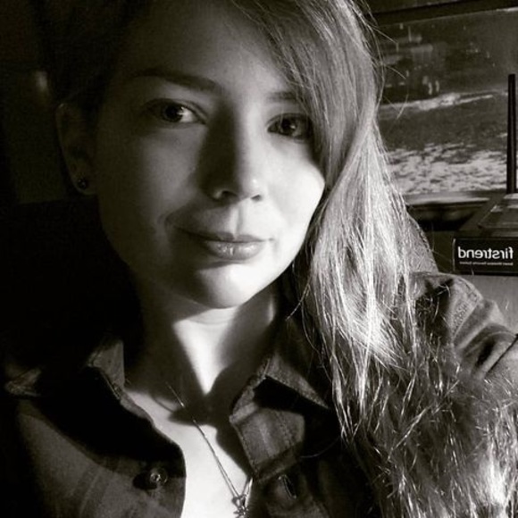 Tabitha Richards - Poshmark Profile Picture of Tabitha Richards (@tabiwildlife) on Poshmark