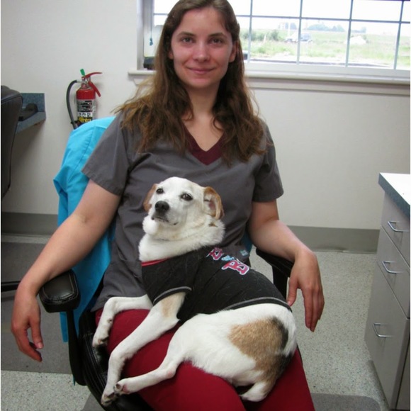 Profile Picture of Carrera Halwachs (@bellacoche) on Poshmark