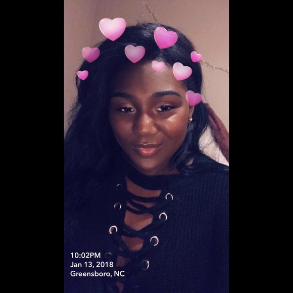 Profile Picture of Jada Lipford (@jada_2317) on Poshmark