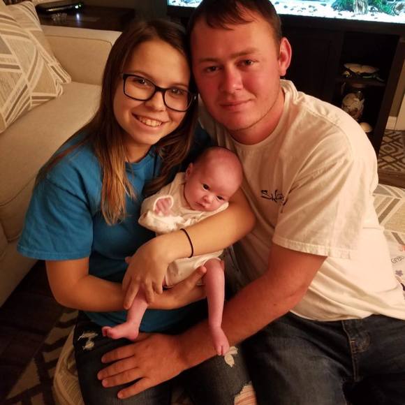 Profile Picture of Katie Helberg (@katiehelberg) on Poshmark