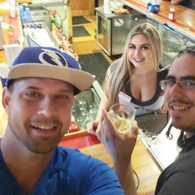 Profile Picture of Will (@SenojLliW1011) on Twitter