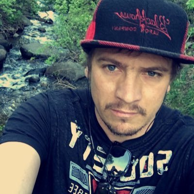 Profile Picture of Derek Jeffs (@jeffs_derek) on Twitter