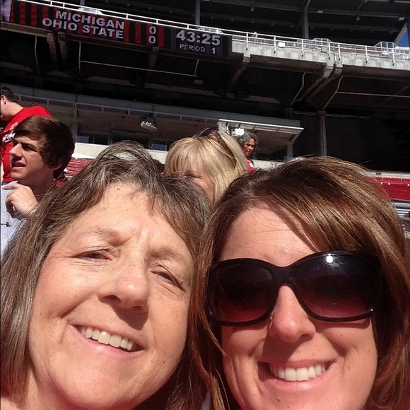 Profile Picture of Kim Baldwin (@baldwin74) on Poshmark